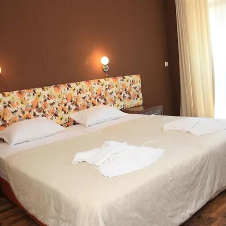 семеен звезда 酒店