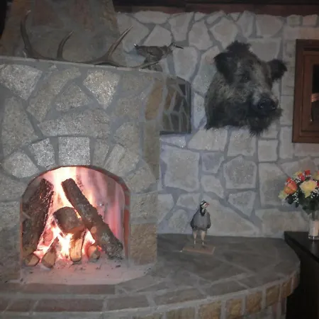 семеен звезда 酒店 Sudievo