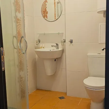 酒店 семеен звезда 3*