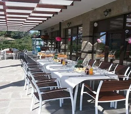 семеен звезда 酒店 3*