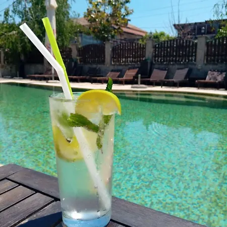 Ξενοδοχείο семеен звезда